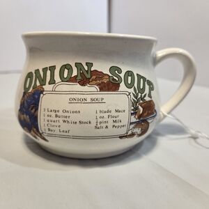 Onion Soup Ceramic Mug with Green Lettering - Classic Kitchen Mug
